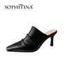 Sophitina Fashion Stylis Sapatos de Couro Genuíno Mulheres Saltos Málios Fino Plissado PRESIDENDO ALTA QUALIDADE Bombas de Outono FO270 210513