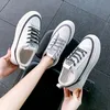 2021 Tasarımcı Kadın Koşu Ayakkabıları Siyah Gri Yansıtıcı Moda Bayan Eğitmenler Spor Sneakers Yüksek Kalite Boyutu 35-40 WZ