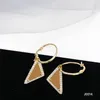 Chique driehoek brief charme oorbellen diamant hanger studs Europa amerika stijl kristallen oorschelschrift met stempels