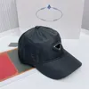 Män designer baseball cap sommar kvinnor designer mössor hattar rick mens bonnet beanie nylon monterad fedora hatt casquette owens sunhat l246g