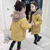 Kızların pamuk ceket yastıklı ceket yeni çocuk kapüşonlu ceket büyük çocuklar artı polar dış giyim uzun sıcak kız kar ceket TZ792 H0909