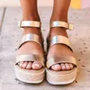 2021 Nya Summer Kvinnor Gyllene Sandaler Plattform Klackar Korsband Ankel Lace Peep Toe Beach Party Ladies Skor Zapatos Y0721