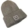 Stud Smiling Face Knitted Beanie Hat Winter Women's Skull Caps Warm Couple Lovers Acne Hats Street Hip-hop Wool Cap 211122210P