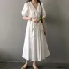 Yaz Kore Kadınlar Uzun Elbise Kısa Kollu V Yaka Gevşek Bel A-Line Midi Elbise Vintage Katı Moda Vestidos Femme 210513