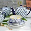 Yemek Setleri Öğleden Sonra Çay Seti Boyalı Su Isıtıcısı Avrupa Kahve Fincanı Komple Altın Kiri Şeker Pot Mavi Kemik Çini Süt Sürahi Izgara Tasarım