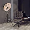 Lampy podłogowe Nowoczesne fortudy ozdoby lampy w kształcie satelity Regulowane kreatywne światła do salonu sypialnia salowy wystrój
