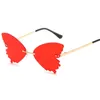 النظارات الشمسية ريترو الفراشة الملونة المرأة خمر بيان أزياء النظارات بدون شفة مصمم في الهواء الطلق الصيف الصغيرة