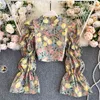 Retro-Blumenbluse für Damen, Herbst und Winter, Rundhalsausschnitt, ausgestellte Ärmel, kurze Taille, süßes All-Match-Shirt UK301 210506
