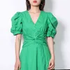 女性のためのエレガントなグリーンドレスnネックパフ半袖中空アウトチュニックマキシドレス女性夏のファッション210520