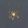 Pendant Necklaces 10 Pcs Delicate Flower Charm Necklace Jewelry For Women Stainless Steel Long Chain Lucky Wholesale