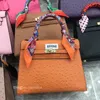 Devekuşu Kabartmalı Tasarımcı Tote Çanta Çanta Çanta Bayan 2021 Effini Moda Çanta Çantalar Dana Derisi Omuz Çapraz Vücut Çantaları Crossbody 25/28cm