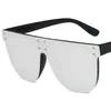 Moda Rivet Sunglasses Unisex Siamese Sun Óculos Anti-UV Espetáculos Quadro de Oversize Eyeglasses Personalidade Lente reflexiva Eyewear Adumbral A ++