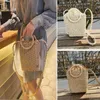 Сумки на ремне 2021 мода летние дамы ручной работы ротанга кольцо соломенный мешок тканый кроджом пляжная квадратная сумка