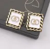 18K Gold Plate 925 Srebrna luksusowa marka projektantów Listy Stud Geometryczne słynne kobiety okrągłe kryształowy kryształowy pearl na przyjęciu weselne kiderlry mieszane wysłanie