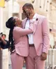 عالية الجودة الأزواج البدلات الرسمية الوردي يتأهل بدلة عمل العريس الزفاف حفلة موسيقية الزي (سترة + سروال)