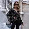 Foridol guld polka dot pelpum svart vintage blus toppar kvinnor flare ärm kontor damer toppar v nacke casual blouse 210415