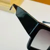 2022 Officiell senaste miljonär solglasögon Mens Women Classic Square Frame 2203 Glasögon Designer Fashion Black Solglasögon Original