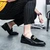 Casual Schuhe neue Männer Fashion S Leder Herren Kleidungslaibers Moccasins Hochzeit Italiener Trend F Dre Loaer Moccain