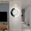 MEISD 35センチホワイトフェザー装飾的な壁掛け時計モダンな羽毛壁を見る創造的なリビングルームの家の装飾ホルロゲ211110