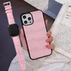 Conjunto de 2 peças de pulseiras de relógio para Apple Strap 7 SE 6 5 4 3 2 Pulseira de relógio 40mm 44mm 38mm 42mm 41mm 45mm Couro Clássico Retro Fashion Designer Capas de telefone Série Mulheres e Homens Presentes