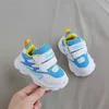 2021 Nouveau printemps automne enfants chaussures unisexe enfant en bas âge garçons filles mode sneaker maille respirant antidérapant décontracté enfants chaussures G1025