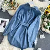 FMFSSOM Frühling Sommer Frauen Feste Denim Kleid Weibliche Tasche Mit Gürtel Dünnes Kleid Damen Einreiher Vintage Kleider 210915