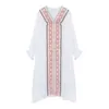 PERHAPS U Femmes Blanc Col V Bohème Broderie Lanterne Manches Longues Empire Vacances Robe Midi Printemps Été Indie Folk D2489 210529