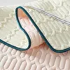 Summer Cool Sleeping Bed Mat Ice Skin-Friendly Mattress Ensembles de literie souples et pliables Sleep Taies d'oreiller Full Size Bed Protector Housse de couette