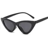 2021 Fashion Sunglass Woman Brand Digner Vintage Retro driehoekige kat oogglas f de sol transparante oceaan UV4005049830