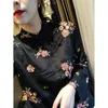 Camicie vintage da donna in stile primavera con colletto alla coreana Camicie vintage in cotone con ricamo floreale Camicetta di alta qualità S689 210512