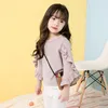 Camisa para niñas Manga larga Ruffes Kdis Girl Otoño Elegante Tee Diseño Moda Tops Ropa Niños Outwear Trajes 210508