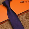 علاقات مصمم الأزياء للرجال Necktie Plaid Letters Stripes Business Leisure Silk Tie Cravat with Box Sapeee