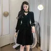 Jesień Velvet Spring Sukienka Dziewczyny Kobieta Vintage Z Długim Rękawem Oversize Women Es Black Sexy Boho Robe Vestido 210423