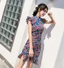 Sommar retro fläktar mönster tryckta cheongsam klänning kvinnor ärmlös mandarin krage mini klänning kvinnlig ruffles asymmetrisk klänning 210514