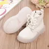 4 Farben Säuglingsbaby Mädchen Jungen Martin Stiefel Vollfarbige Seite Reißverschluss Lace Up Schuhe Outfits 0-3Y G1023