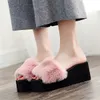 Women Platform Slippers Fur Sliders Home Indoor Winter Warm High Heels chaussons zapatos mujer pantofole pantuflas de peluches Y1120