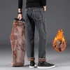 Jeans da uomo 2021 Slonee Slip Fit Design Inverno Caldo Grigio Cotton Grigio Dritto Gamba Diretto Stretch Denim Pants Maschio Brand Pantaloni