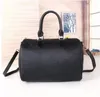 HH Wysokiej jakości czarne wytłoczone mody kobiety Messenger Bag klasyczny styl torebki na ramię torebki torebki z CHREBLACK2964