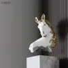 Chinese Animal Good Luck Horse Head Resin Crafts Light Luxury Home Showroom Soft Decoration 210414