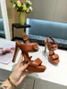 2021 Womens High Heel Sandals 10.5cm 숙녀 플랫폼 여름 패션 파티 신발 단단한 금속 버클 드레스 펌프 녹색 노란색 흰색