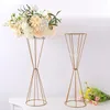 Décoration de fête 10pcs vases or blanc fleur stand 70cm 50cm route en métal plomb mariage pièce maîtresse fleurs support pour événement2371422