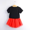 Set da bambina Abbigliamento estivo per bambini T-shirt nera a maniche corte con lettera con paillettes + vestito 2 pezzi Abbigliamento per bambini 210515