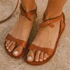 Sandalen 2021 Frauen Frauen Offene spitze Tanga Flip-flop Clip Flache Schnalle Casual Strand Schuhe Alias De Las Mujeres