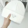 Klasyczna luksusowa dzianinowa czapka projektant marki Beanie Czapka męska i damska Fit Czapki Unisex 100% kaszmirowy list rozrywka ciepła czapka z czaszką moda na zewnątrz wysokiej jakości