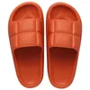 Kapcie Tik Tok Summer Anti-Slip Beach Kobiety Grube Dolny Kryty Sandal Mężczyźni Eva Łazienka Unisex Slajdy Buty