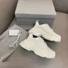 Triple S Beige Trainer Erkek Kadın Bej Sneaker Tıknaz Ayakkabı Kalın Alt Baba Ayakkabı Günlük Ayakkabı Eğitmenleri Kutusu En İyi Satış Dış Mekan Sabahları