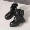 2020 Novo Produto Pocket Motorcycle Boots Mulheres Plataforma Sapatos Lace Up Grosso Preto Solicitar Sapatos Militares Mulher Meia Botas Mujer Y1209