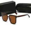 2023 Luxusdesigner Sonnenbrille Polaroid -Objektiv Design Damen Männer Brille Goggle Seniorengläser Vintage Metall Sonnenbrille mit Box