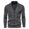 Pinks pour hommes Retro Pattern Basic Cardigan 2022 Automne V-Neck Pull-tricot à pignon à côte à côte