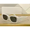 SPR17WF Lunettes de soleil Femmes Designer Party Lunettes Dames Stage Style Top Haute Qualité Mode Concave Convexe Ligne Tridimensionnelle FrameSize 51-20-145